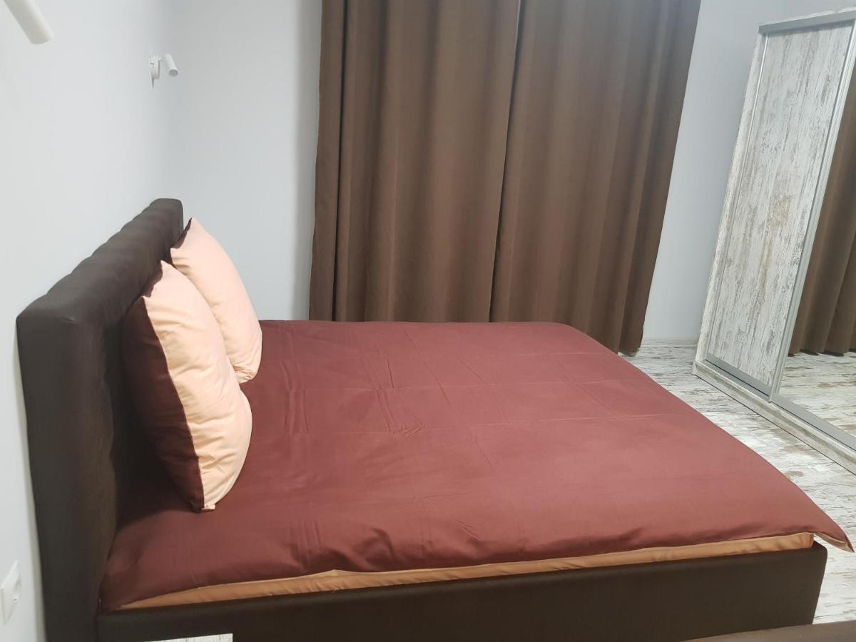 Silver Star Apartment 40m Uzjhorod Exteriör bild